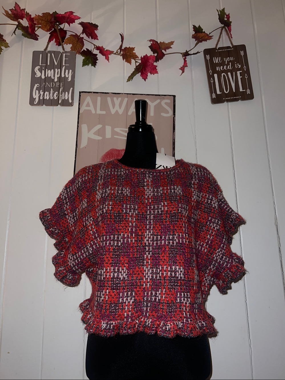 💕❤️‍🔥Zara  metallic tweed ruffle blouse top in red.
Medium